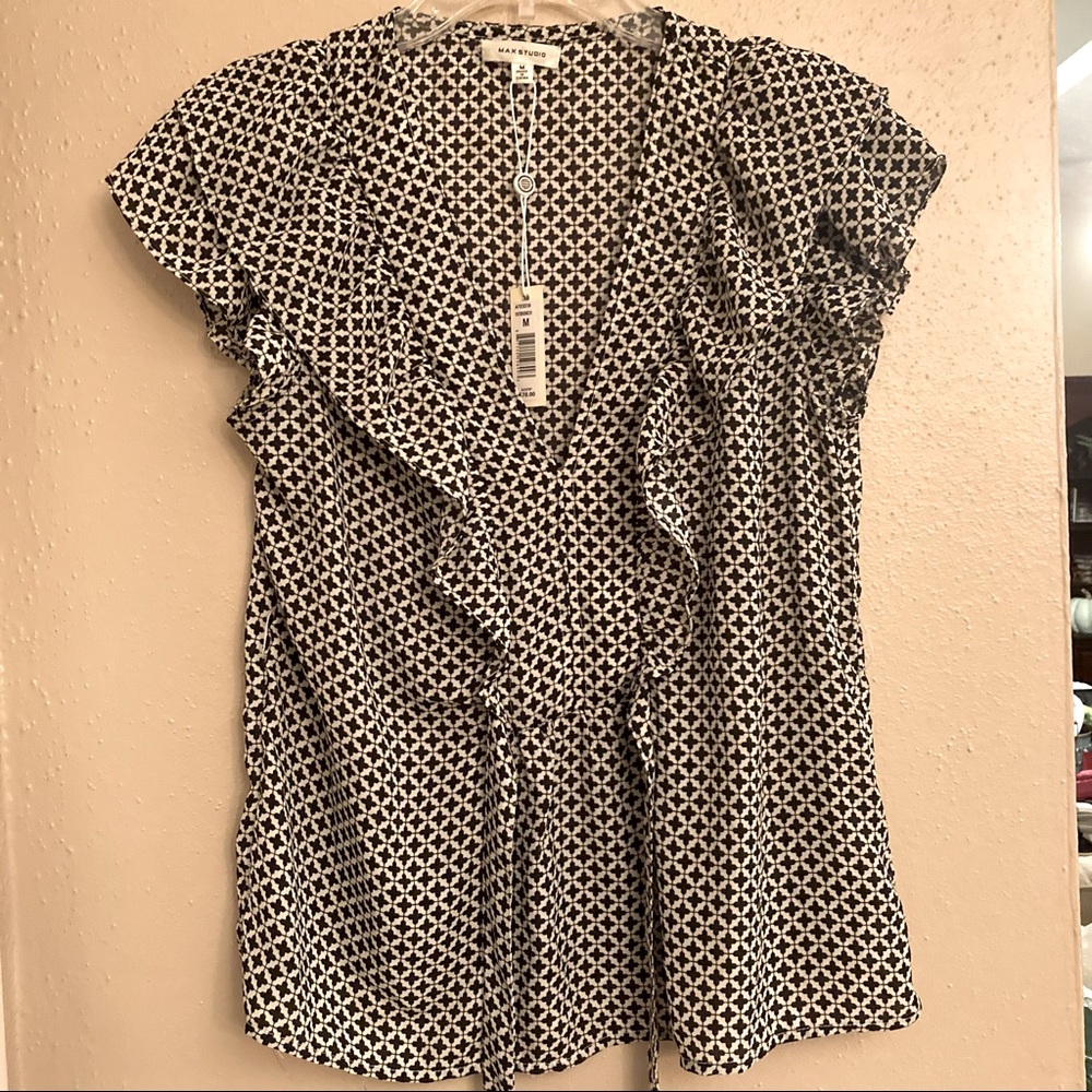 Max Studio Black and White Ruffle Print Top